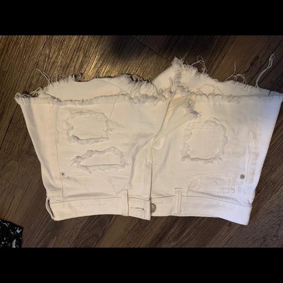 White jeans shorts - Picture 1 of 1